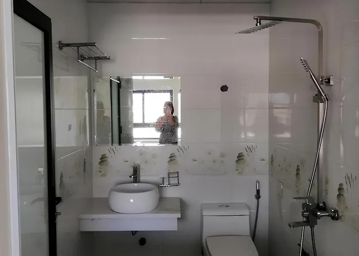 Viethouse Hotel