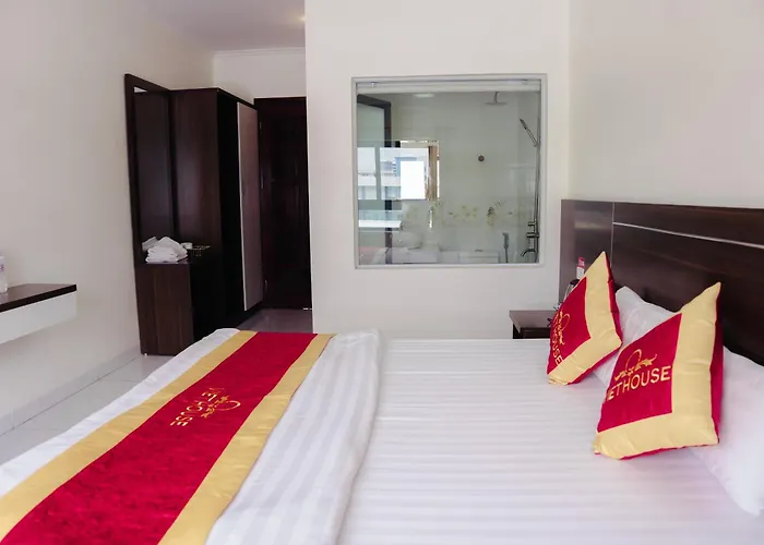 Hotel Viethouse 3*